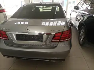 Mercedes-Benz E250 2014 Silver