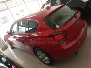 BMW 116i 2015 Red