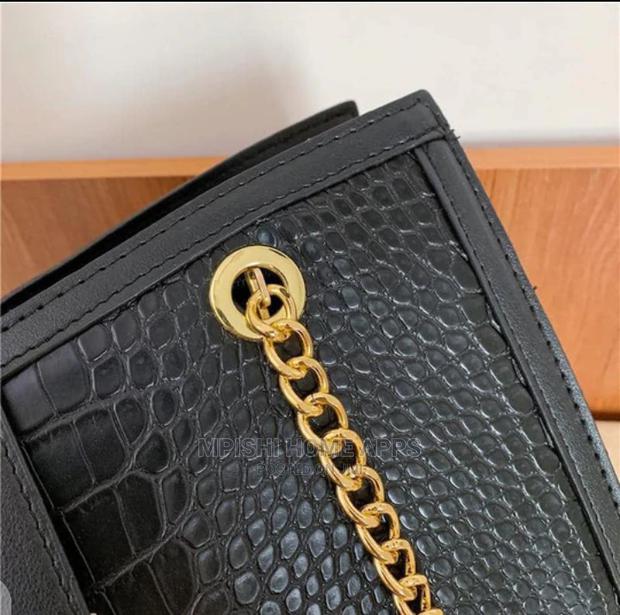 Shoulder Handbag - thumbnail 8