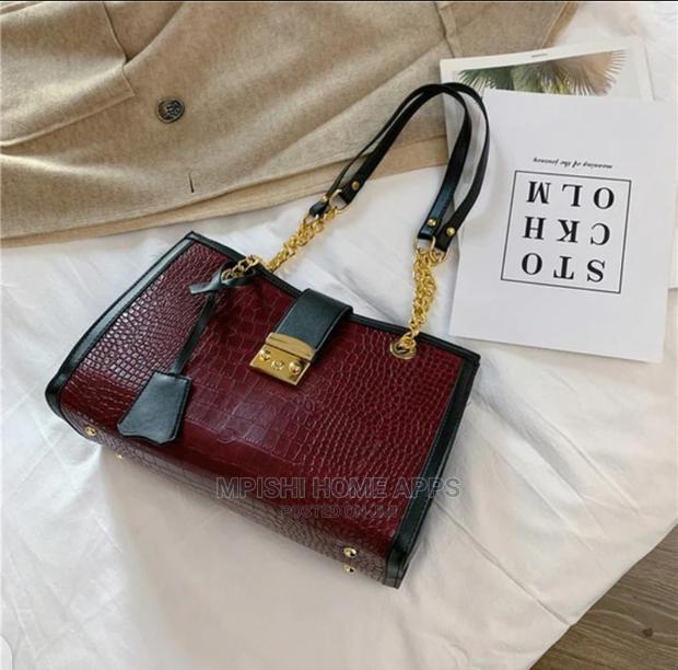 Shoulder Handbag - thumbnail 5