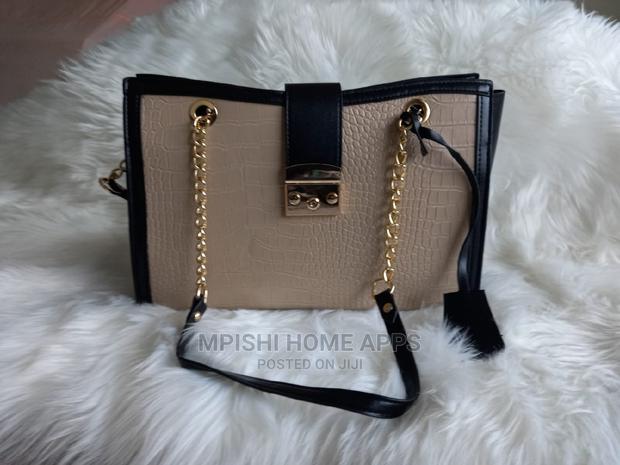 Shoulder Handbag - thumbnail 11