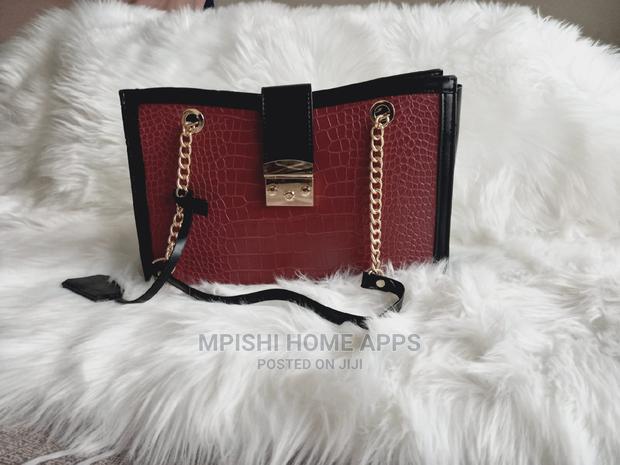 Shoulder Handbag - thumbnail 12