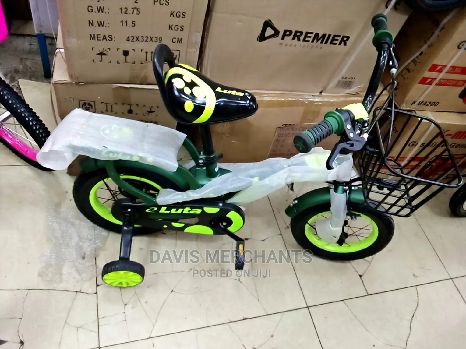 Luta Kids Bike With a Basket