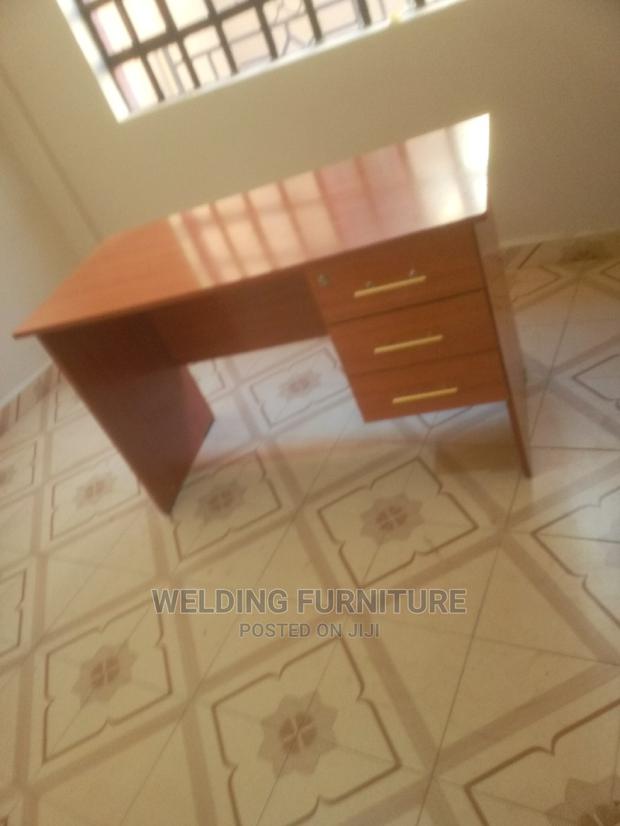 Office Desk 0.9m
