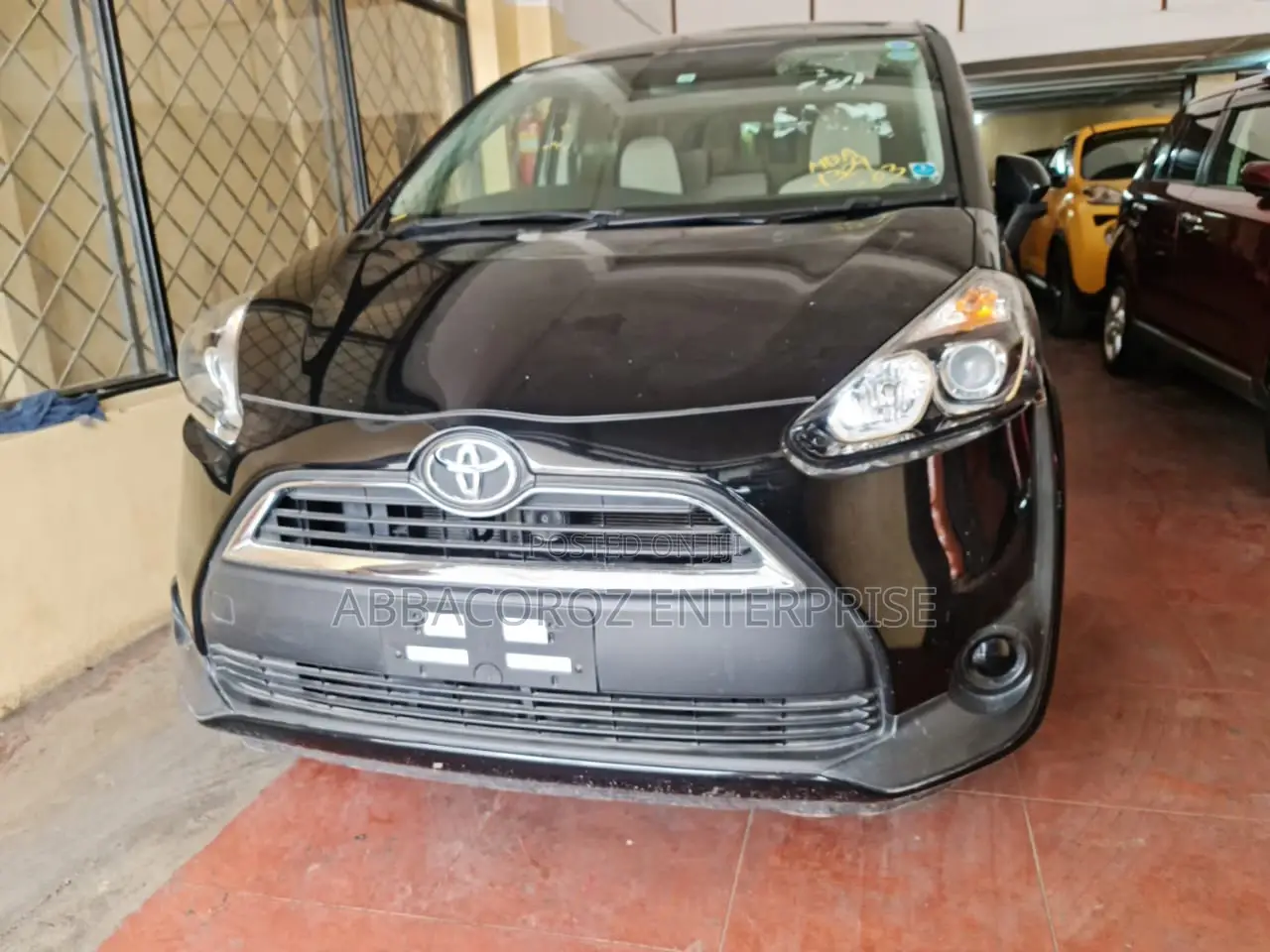 Toyota Sienta 2015 Black