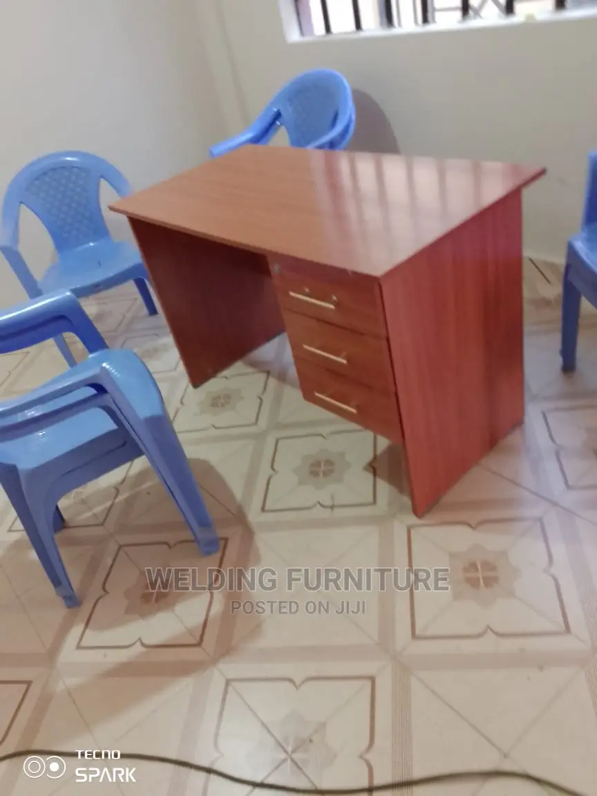 Office Desk 1.2m