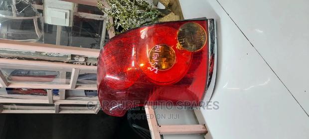 Avensis Tail Lights