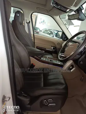 Land Rover Range Rover Vogue 2015 White
