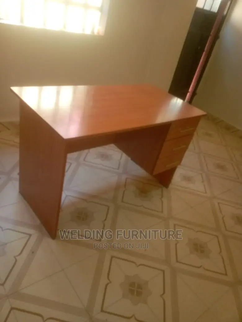 Office Desk