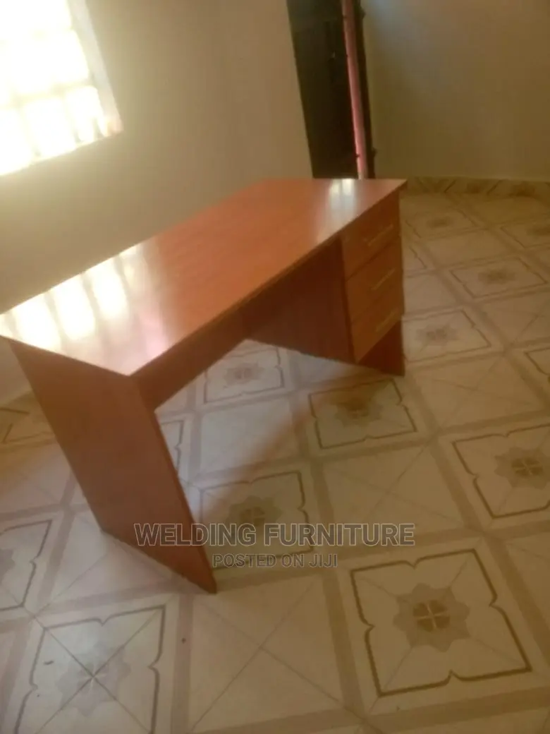 Office Desk
