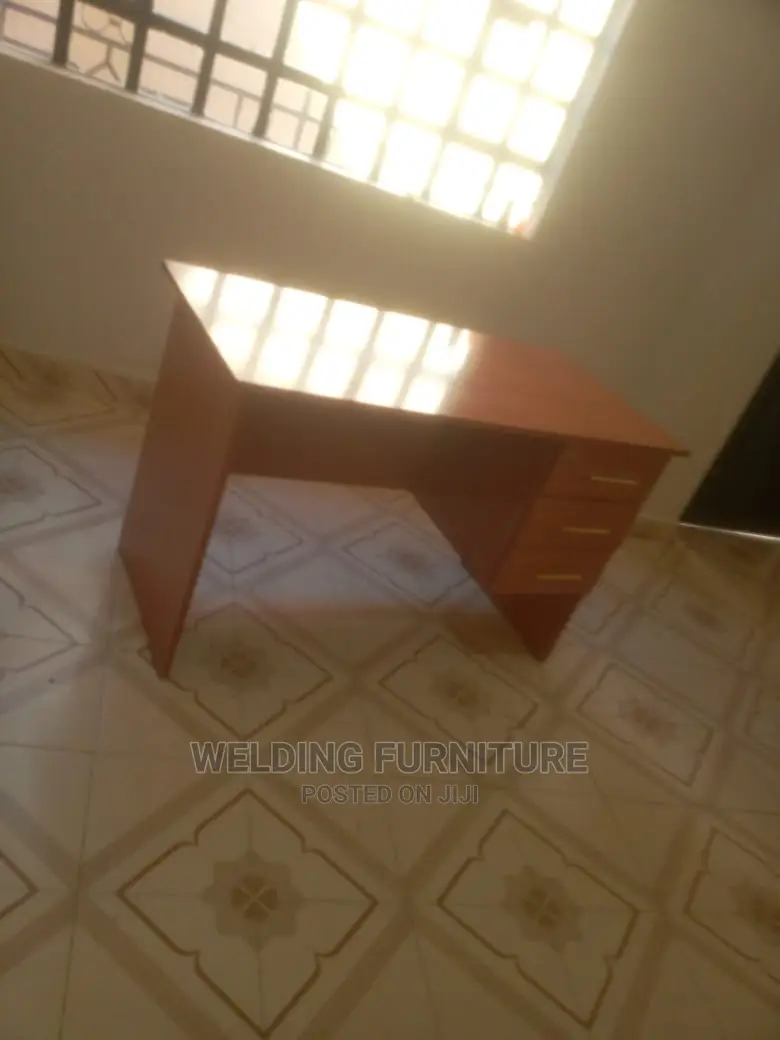 Office Desk