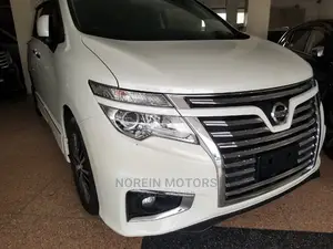 Nissan Elgrand 2015 White