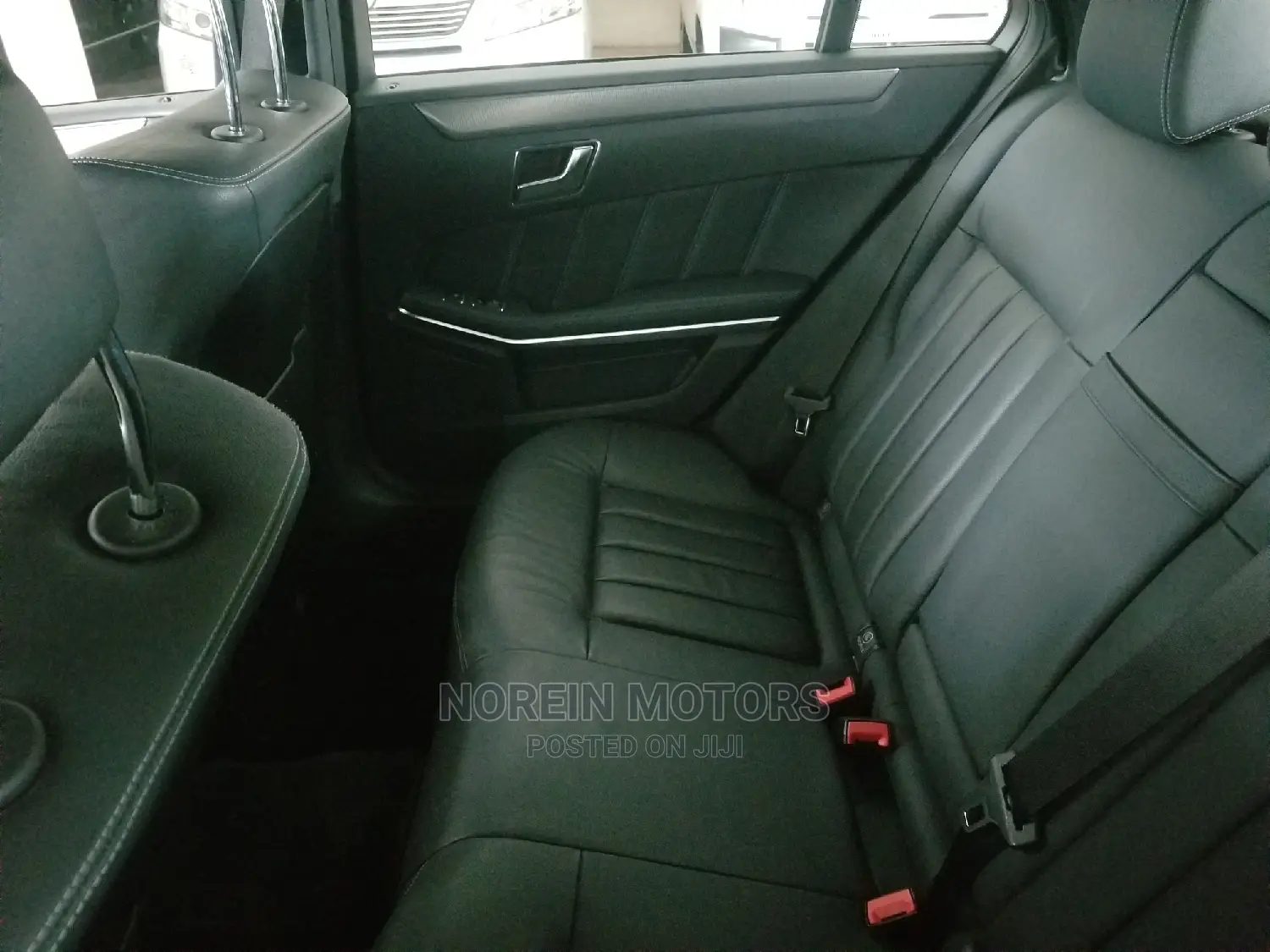 Mercedes-Benz E300 2014 White