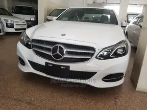 Mercedes-Benz E300 2014 White