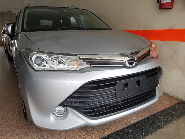 Toyota Fielder 2016 Silver - thumbnail 2