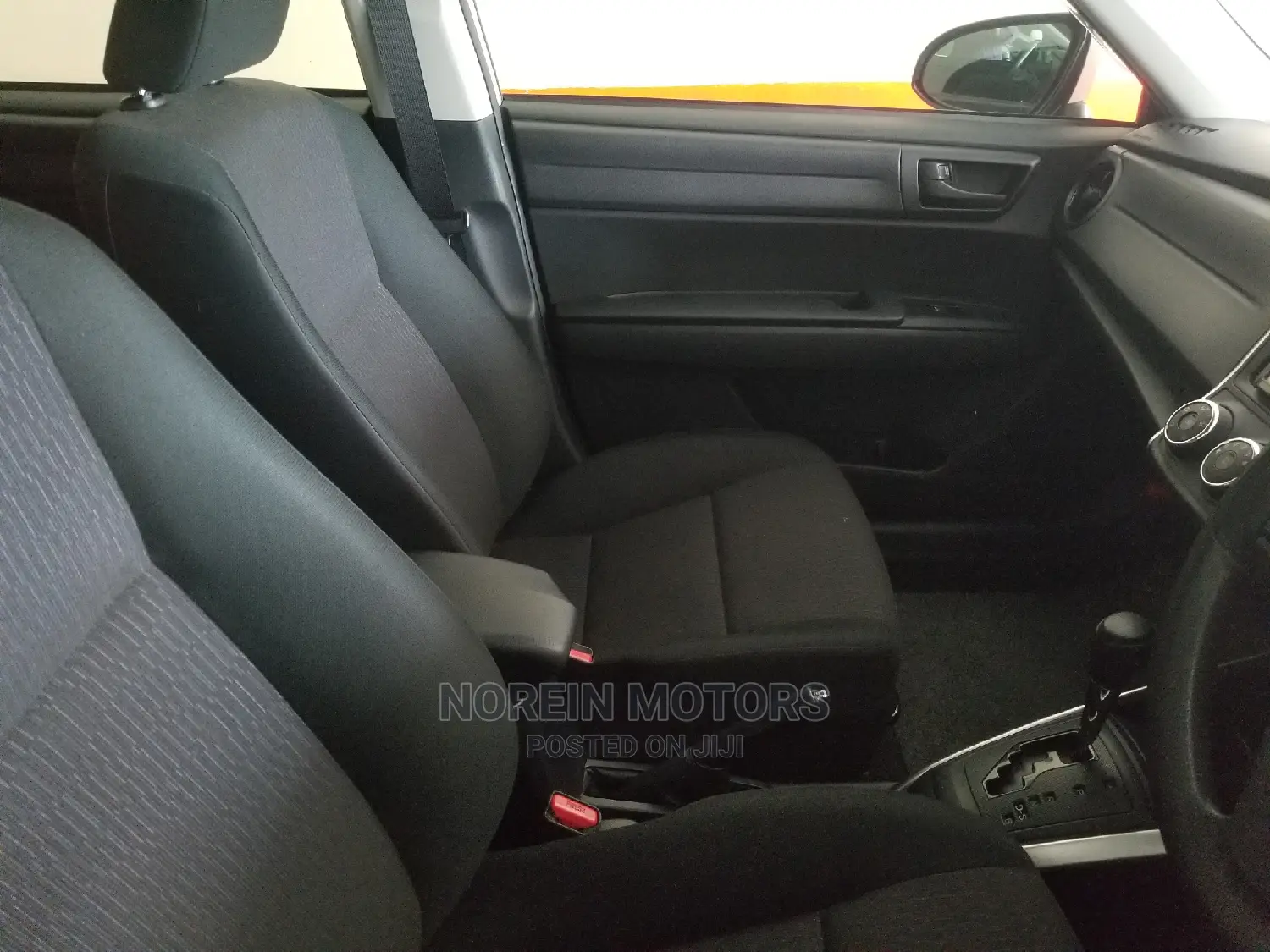 Toyota Fielder 2016 Silver