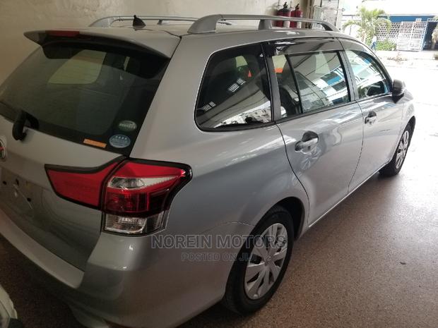 Toyota Fielder 2016 Silver - thumbnail 8