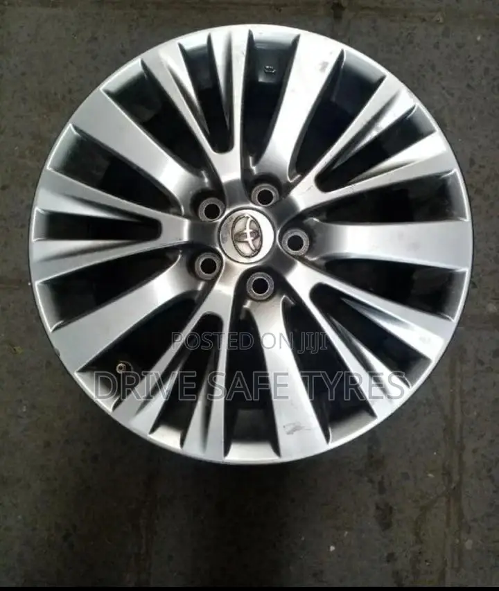 17 Inch Toyota Rims Set