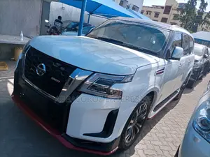 Nissan Patrol 2015 White