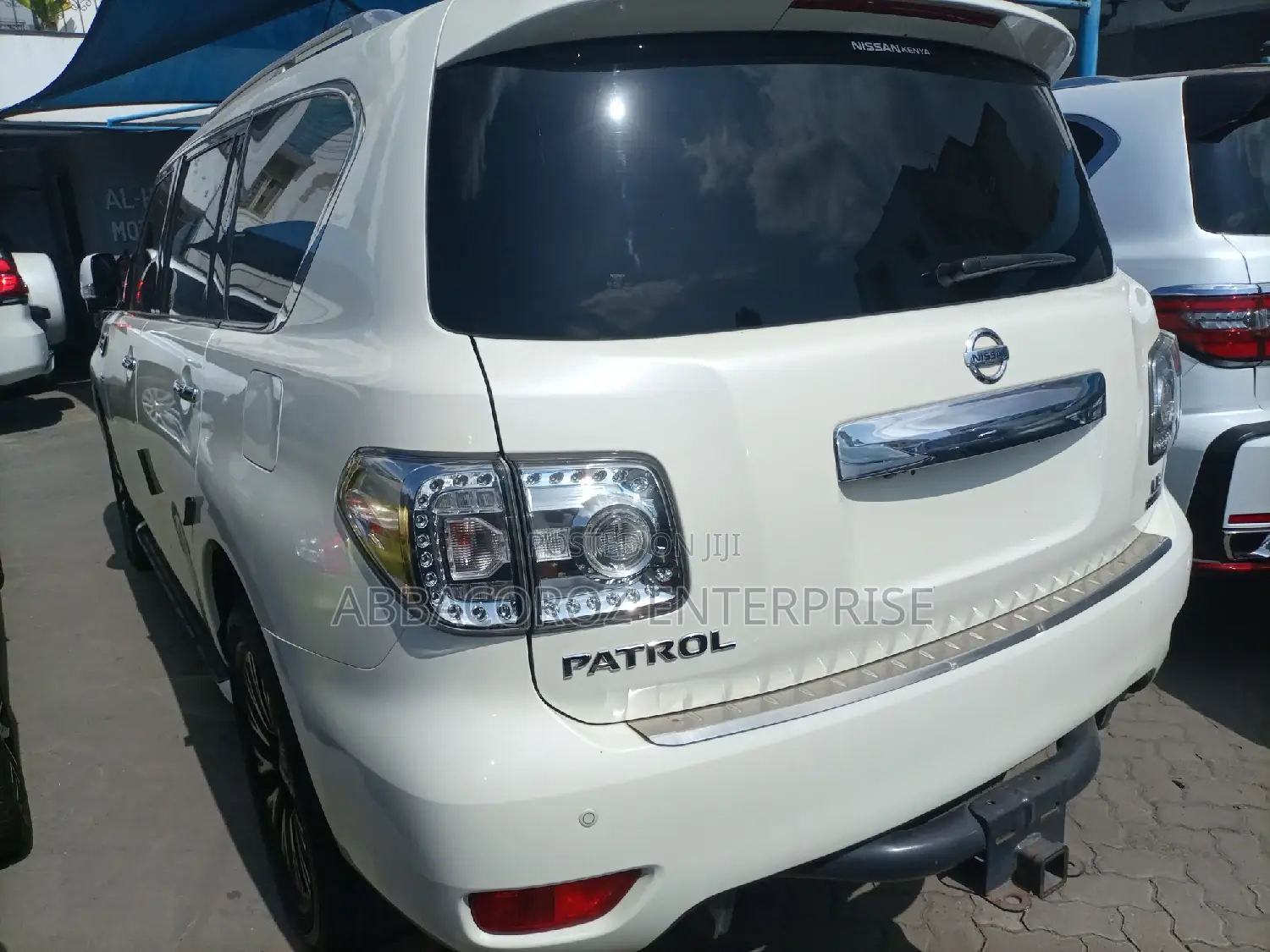 Nissan Patrol 2016 White