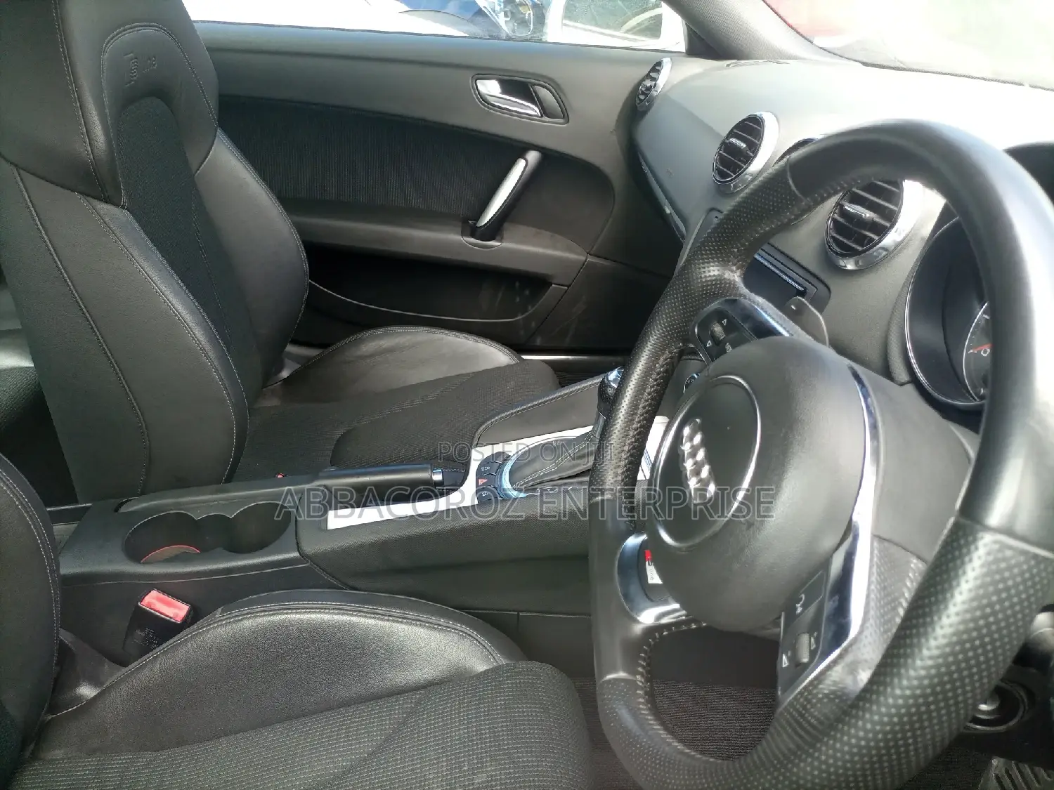Audi TT 2015 White