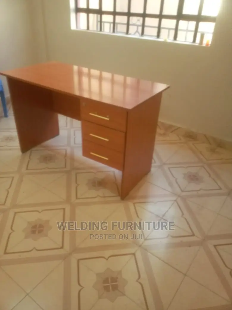Office Desk