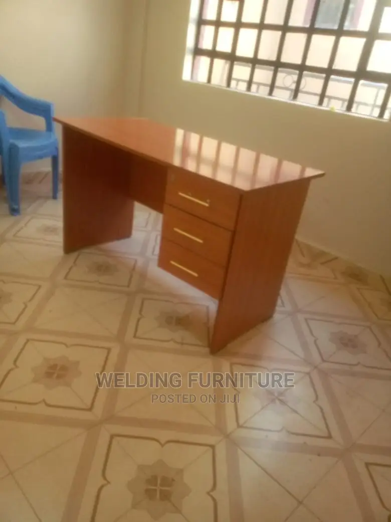 Office Desk
