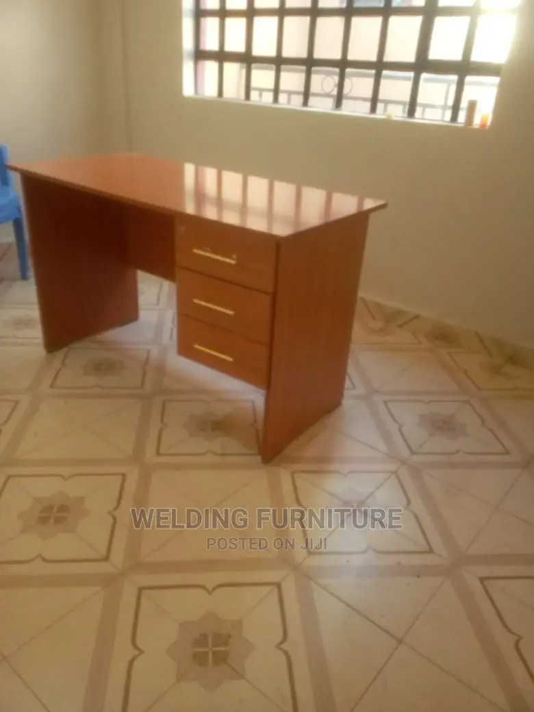 Office Desk