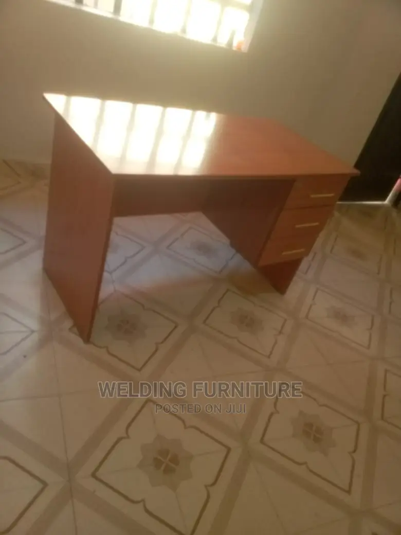 Office Desk