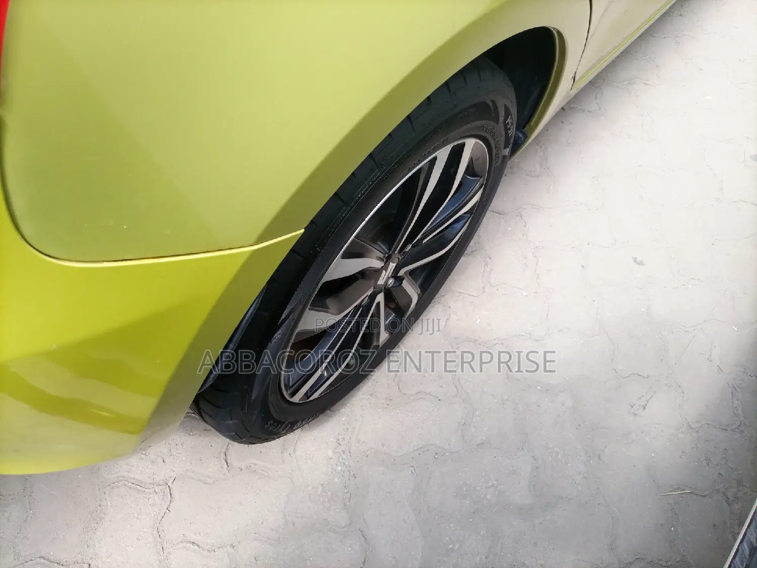 Suzuki Swift 2015 Green