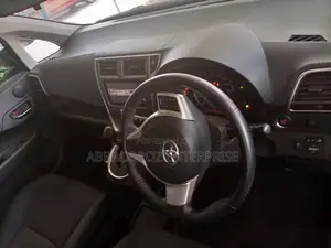 Toyota Ractis 2014 Brown