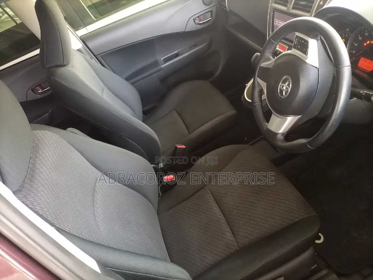 Toyota Ractis 2014 Brown