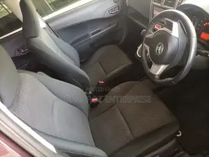 Toyota Ractis 2014 Brown