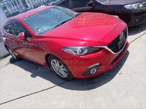 Mazda Axela 2015 Red