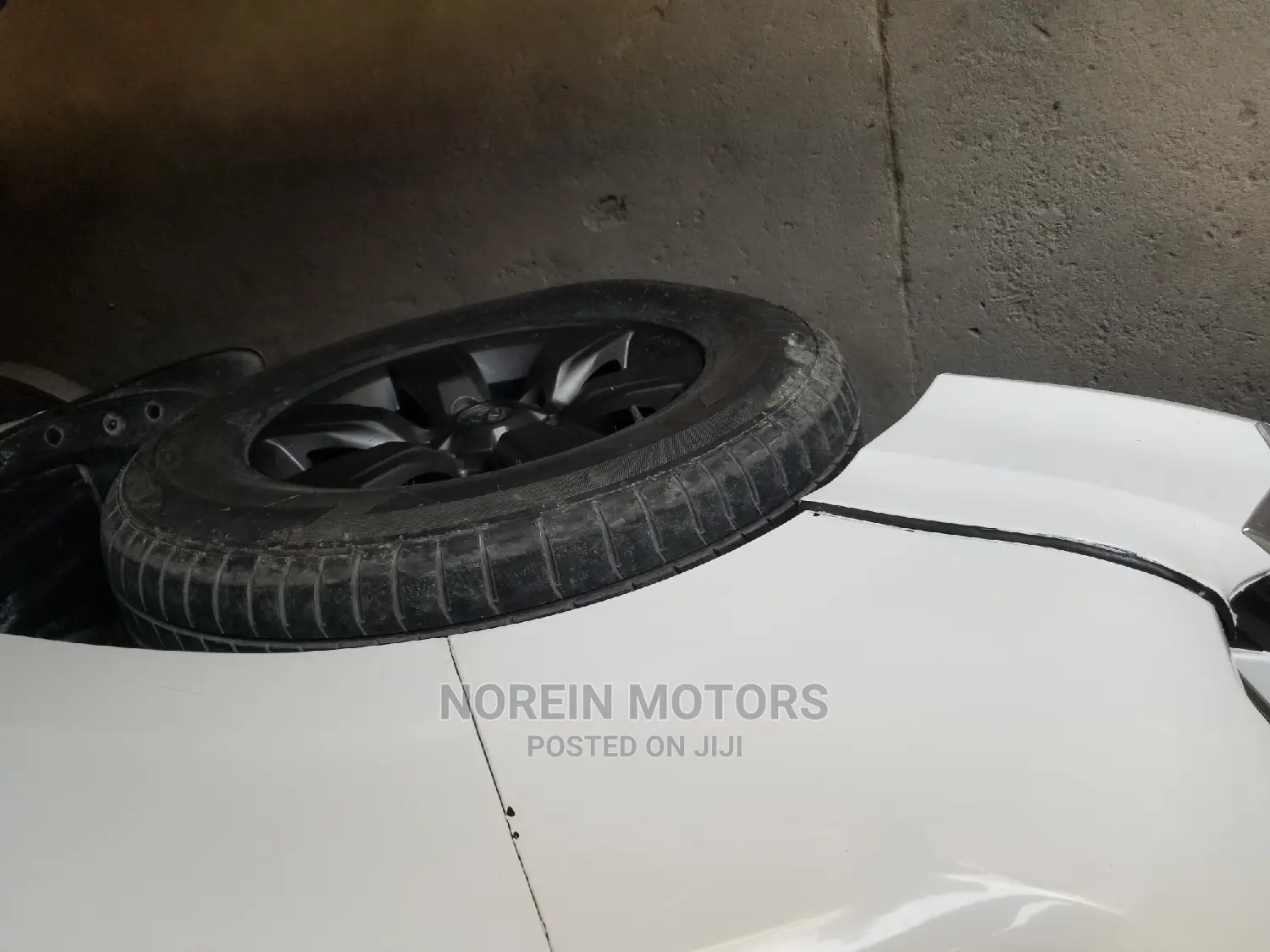 Toyota Land Cruiser Prado 2014 White