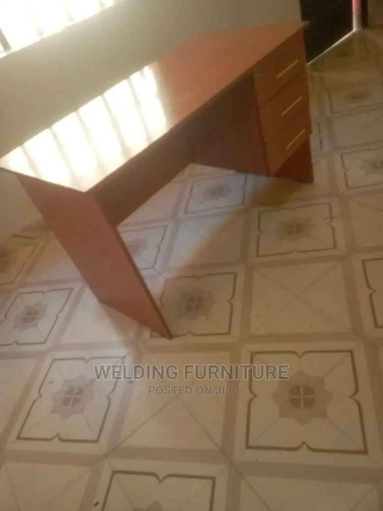 Office Desk