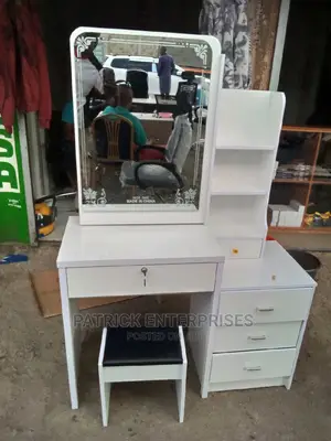 Dressing Table White With a Sliding Mirror
