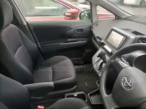Toyota Wish 2015 Silver