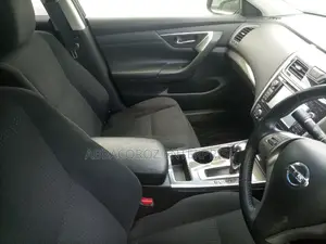 Nissan Teana 2015 Red