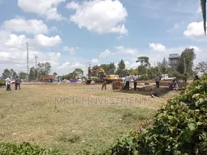 Half an Acre on Sale at Kenol Town.