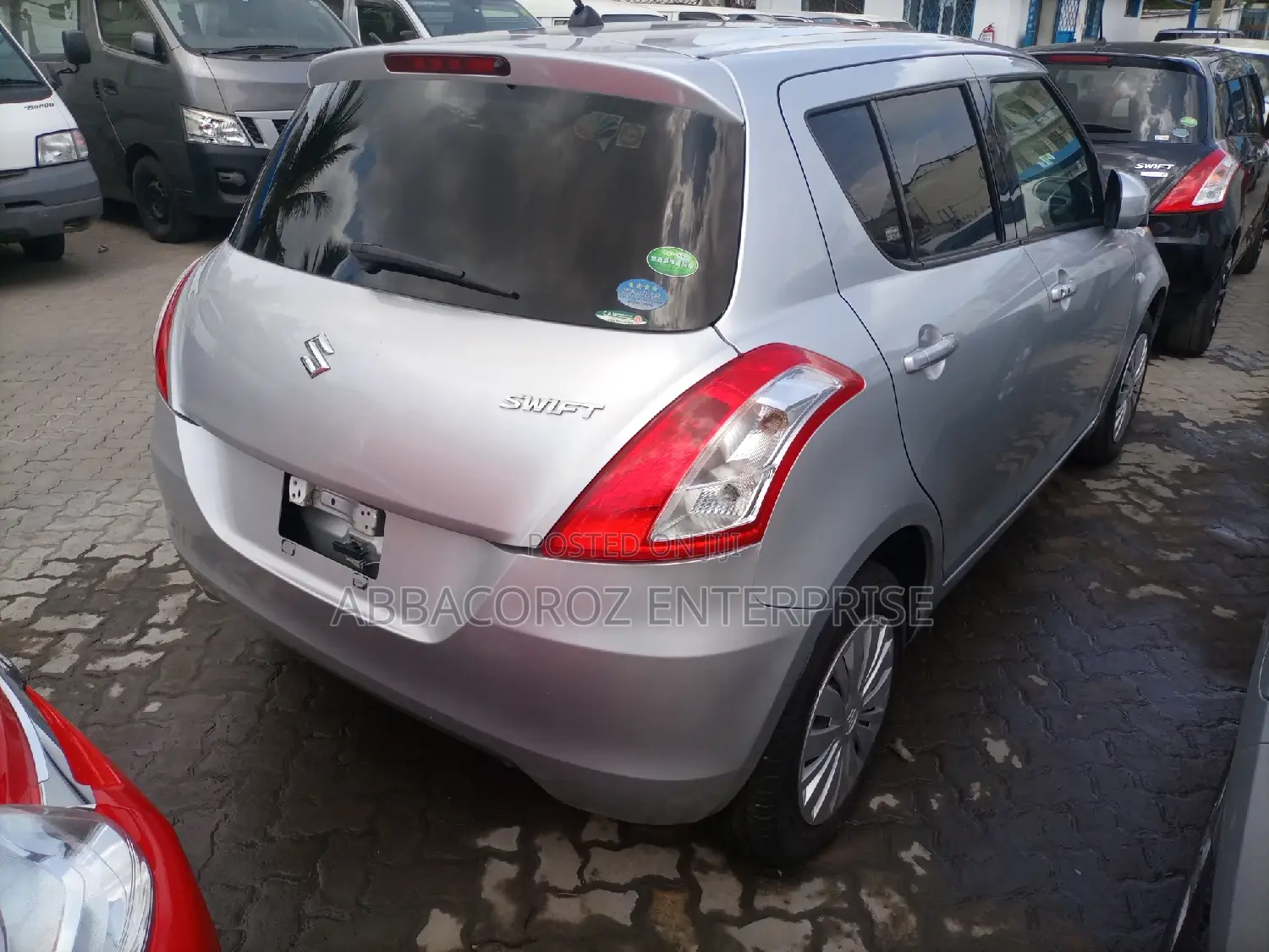 Suzuki Swift 2014 Silver