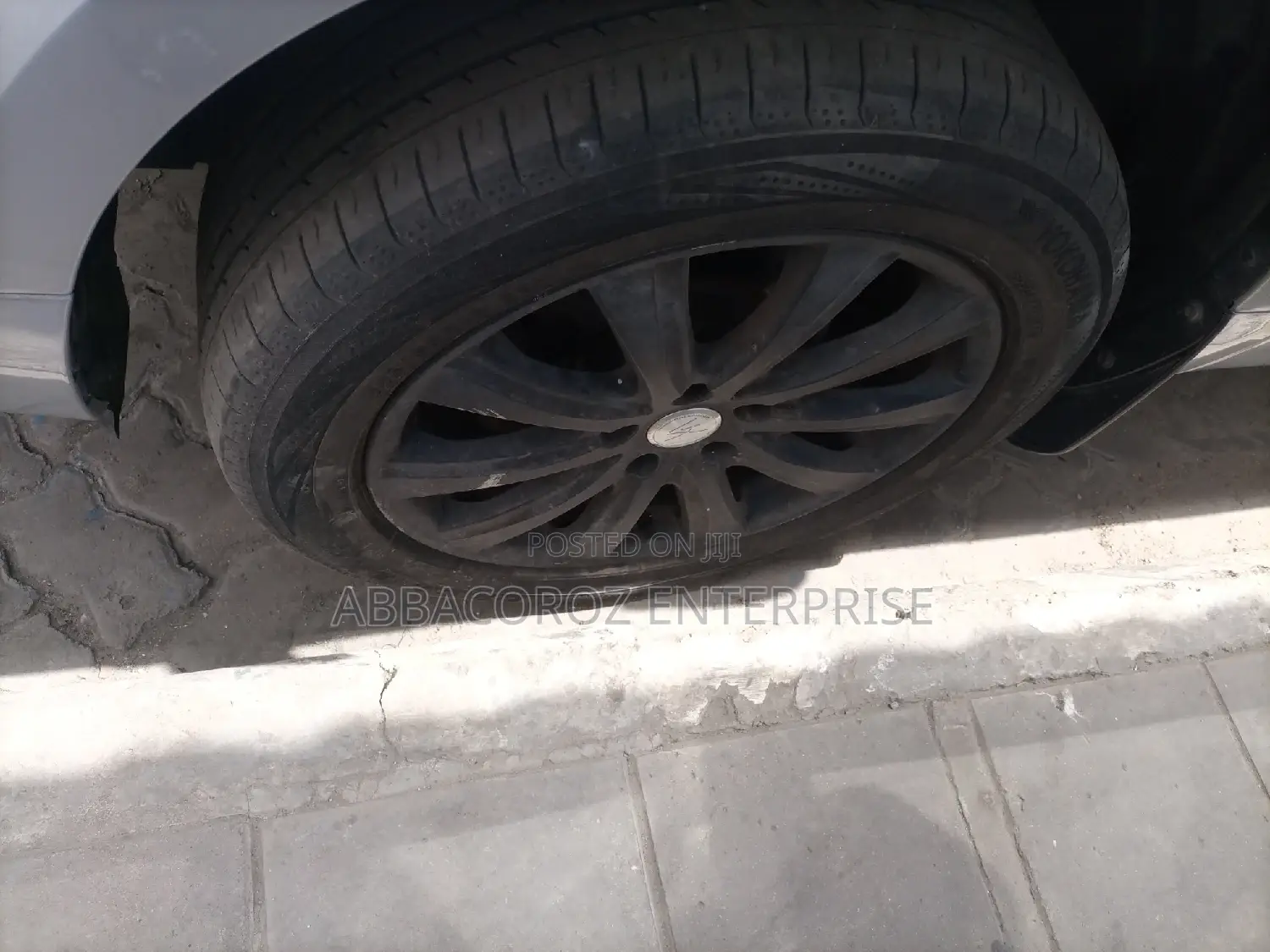 Mitsubishi Delica 2014 Silver