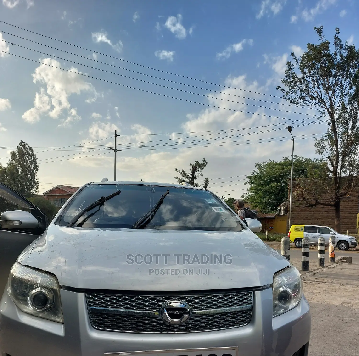 Toyota Fielder 2008 Front Windscreen
