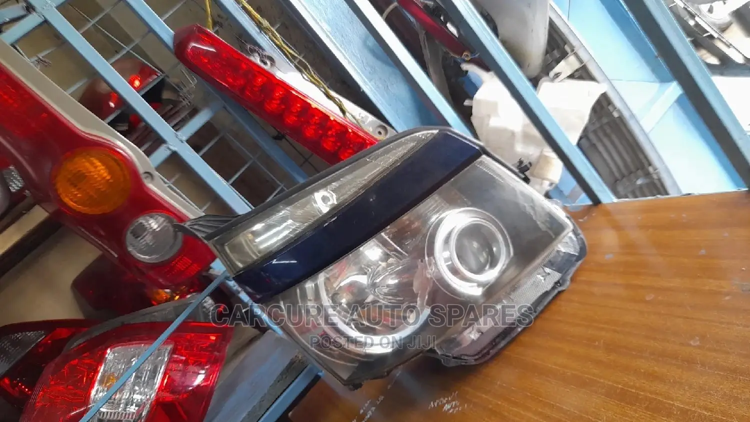 Toyota Voxy 2008 2010 Headlights