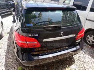 Mercedes-Benz B-Class 2015 Black