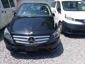 Mercedes-Benz B-Class 2015 Black