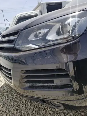 Volkswagen Touareg 2014 Brown