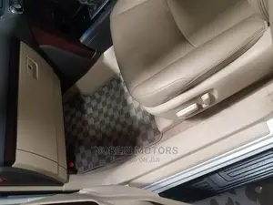 Toyota Land Cruiser Prado 2014 White