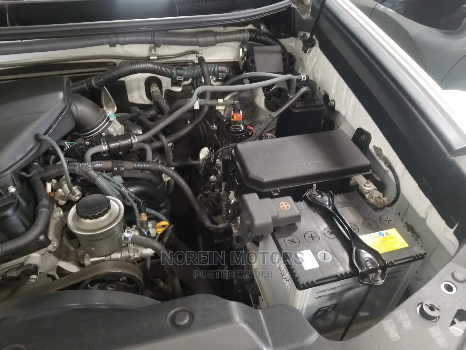 Toyota Land Cruiser Prado 2014 White