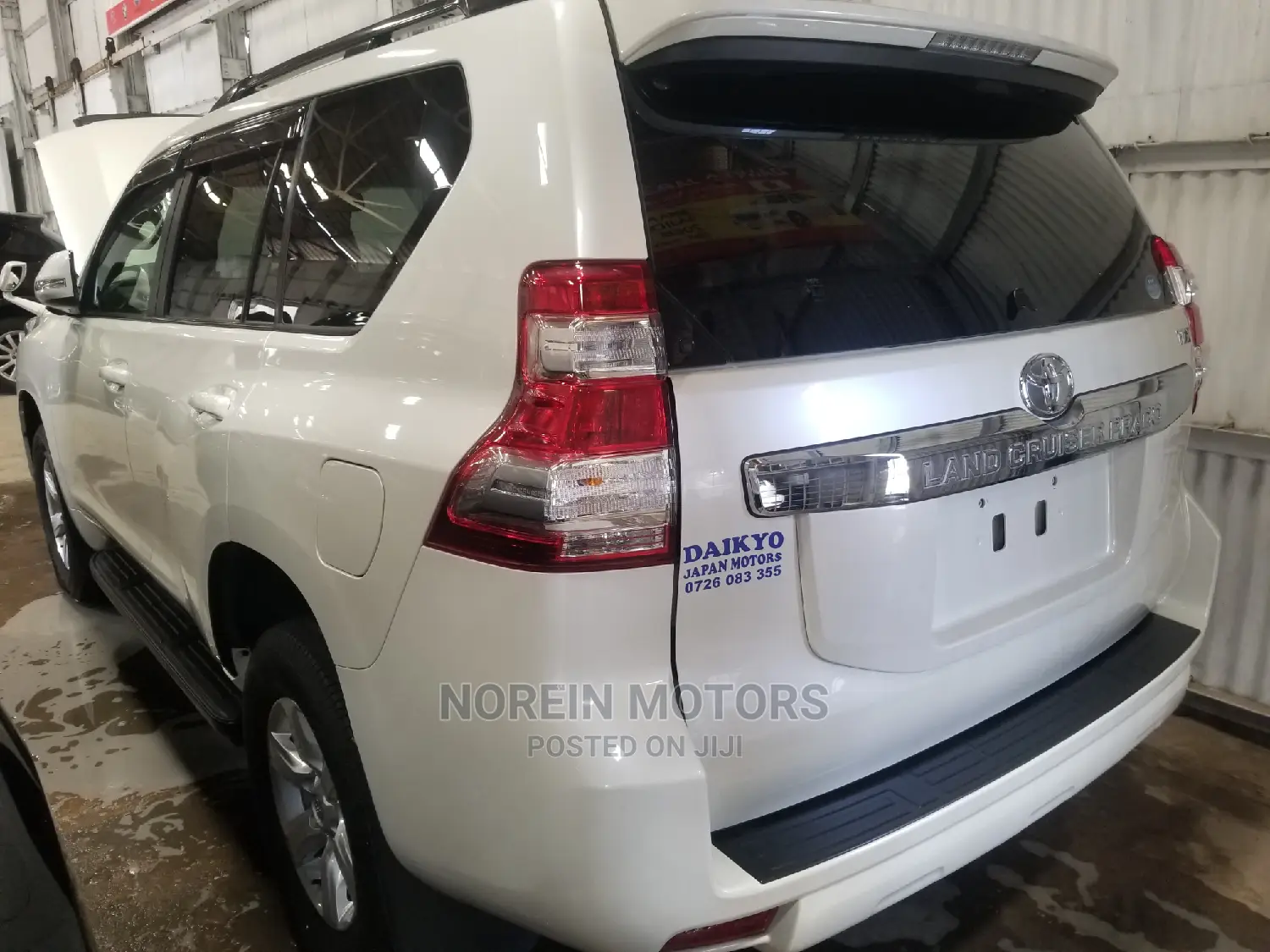 Toyota Land Cruiser Prado 2014 White